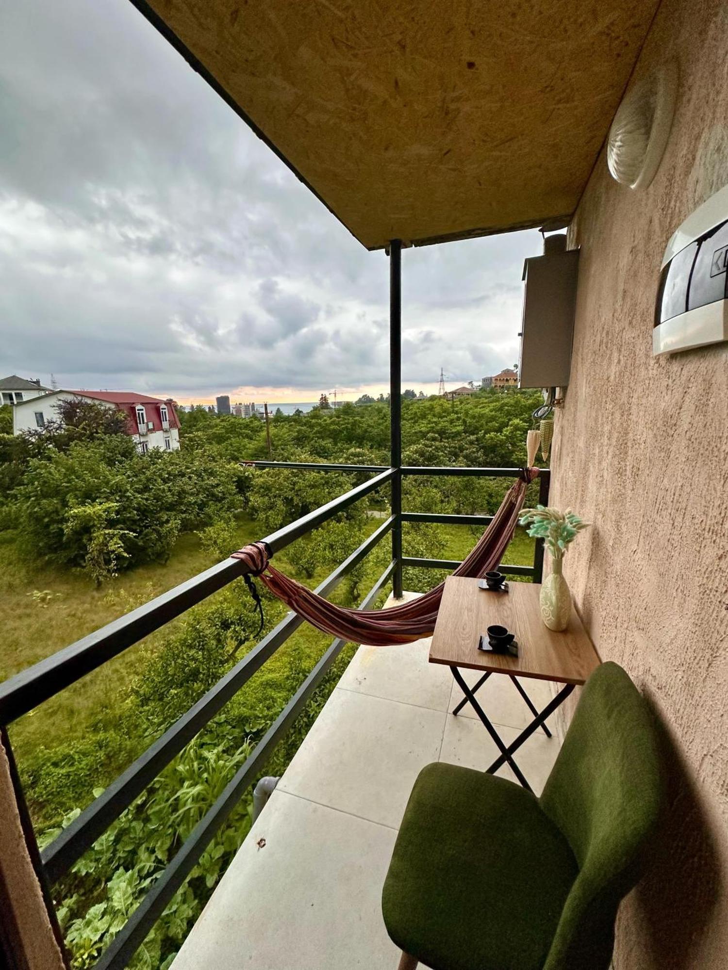 Nita House Hotel Batumi Bagian luar foto