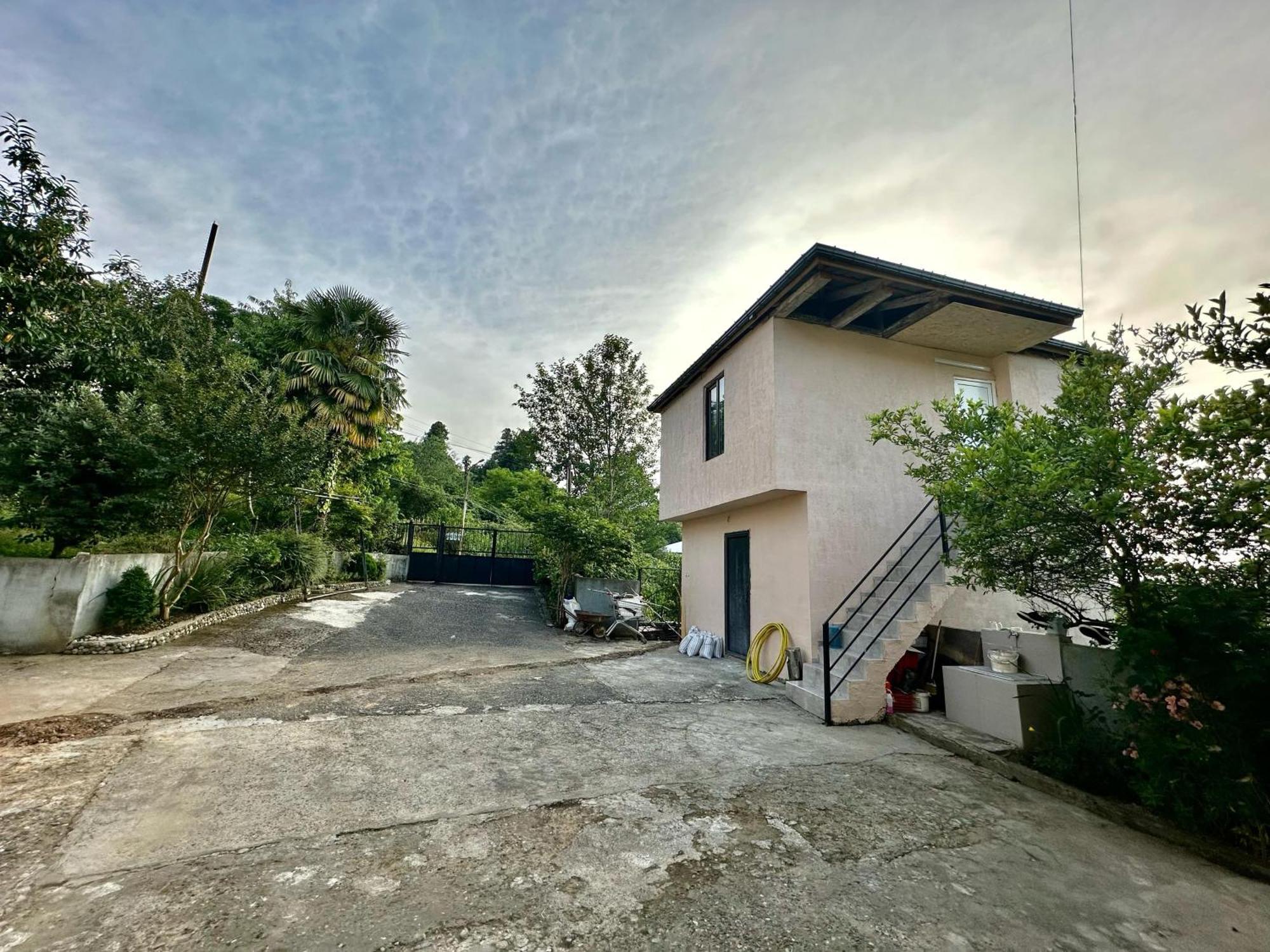Nita House Hotel Batumi Bagian luar foto